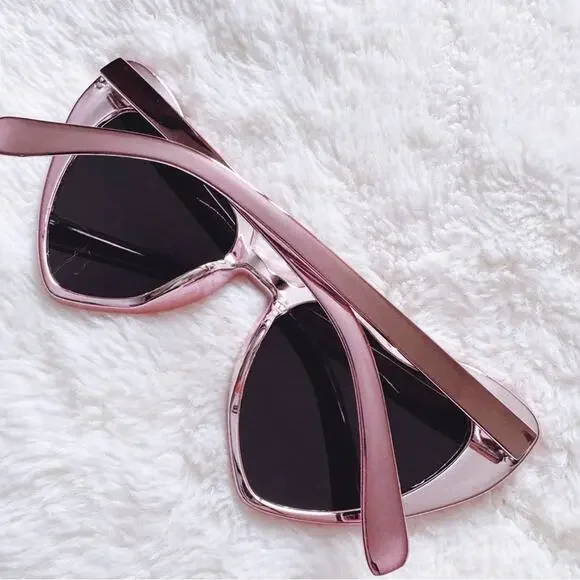 Addison Pink Heart-Shaped Sunglasses - Picture 13 of 15